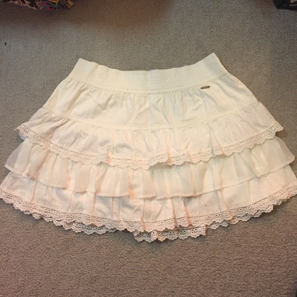 Hollister Ruffle miniskirt
